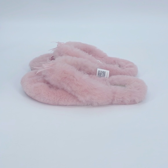 UGG Fluff lll Flip Flops - Picture 4 of 6